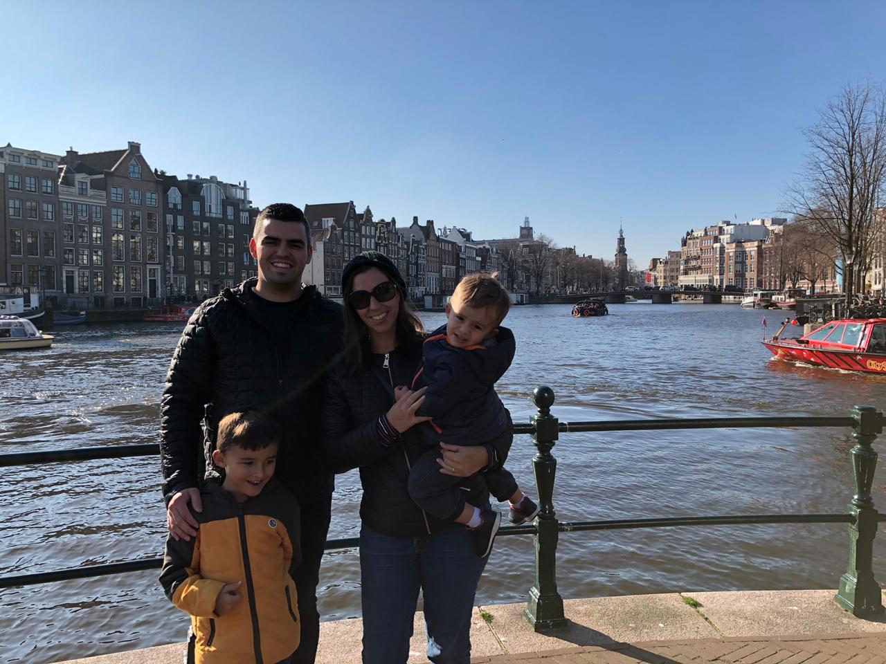 Família em Amsterdam