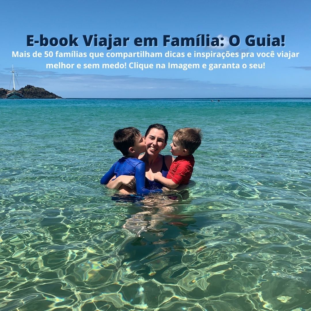 mãe com filhos no mar divulgaçao e-book viajar em familia
