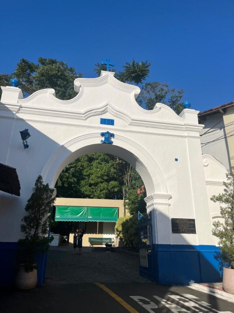 Fachada de Entrada do Convento da Penha.
