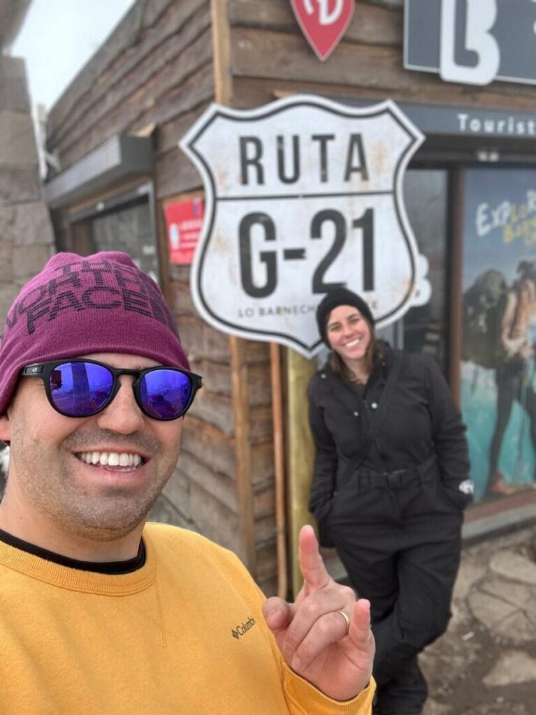 casal em placa turística da ruta G-21
